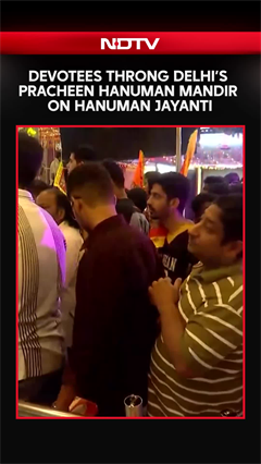 Devotees Throng Delhi&rsquo;s Pracheen Hanuman Mandir On The Occasion of Hanuman Jayanti