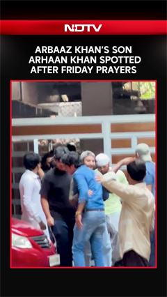 Arbaaz Khan's Son Arhaan Khan Spotted After Friday Prayers