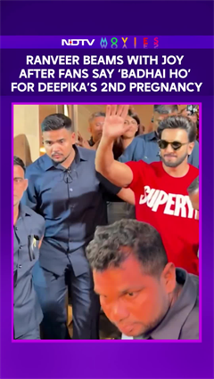 Ranveer Singh Beams With Joy After Fans Say "Badhai Ho" On Deepika Padukone's Second Pregnancy