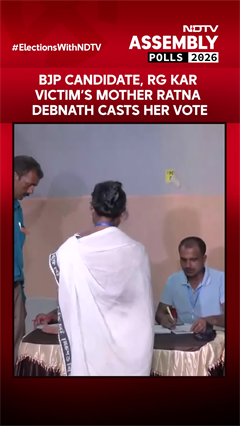 BJP Candidate And Mother Of RG Kar College Victim Ratna Debnath Casts Her Vote