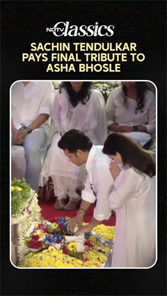 Asha Bhosle Tribute | Sachin Tendulkar Pays Final Tribute to Asha Bhosle