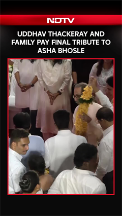 Uddhav Thackeray And Family Pay Final Tribute To Asha Bhosle