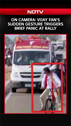 On Camera: Vijay Fan&rsquo;s Sudden Gesture Triggers Brief Panic At Rally
