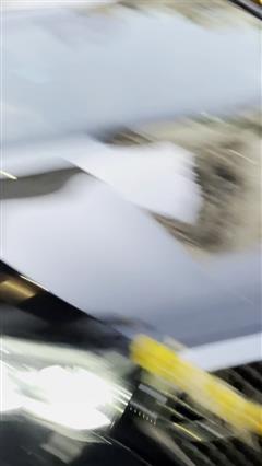 Elnaaz Norouzi Spotted in the City