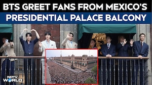 BTS Concert | BTS Members Greets 50,000+ Fans From The Balcony Of Mexico&rsquo;s National Palace