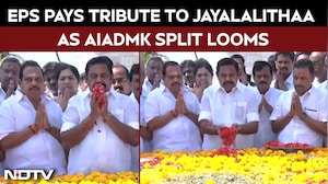 AIADMK Chief Edappadi Palaniswami Pays Tribute At Jayalalitha Memorial As Party Split Looms