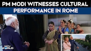 PM Modi In Italy | PM Modi Witnesses A Cultural Performance As He Arrives At Rome's Hotel