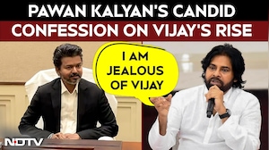 CM Vijay News | "I'm Jealous Of Vijay": Pawan Kalyan Quips He Roamed Streets For 15 Years