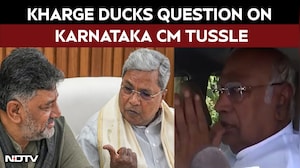 Mallikarjun Kharge Avoids Questions On Karnataka CM Tussle