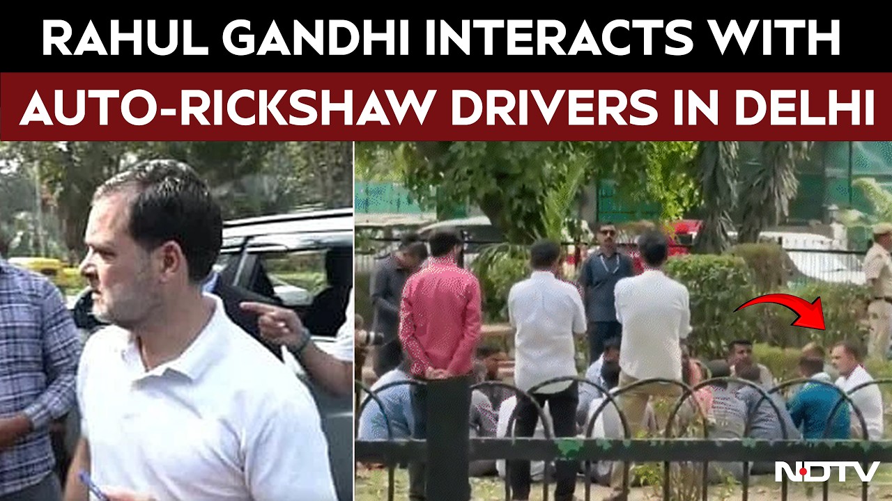 Rahul Gandhi Interacts With Auto Drivers In Delhi