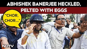 Chaos During Abhishek Banerjee's Visit; Crowd Shouts 'Chor, Chor'