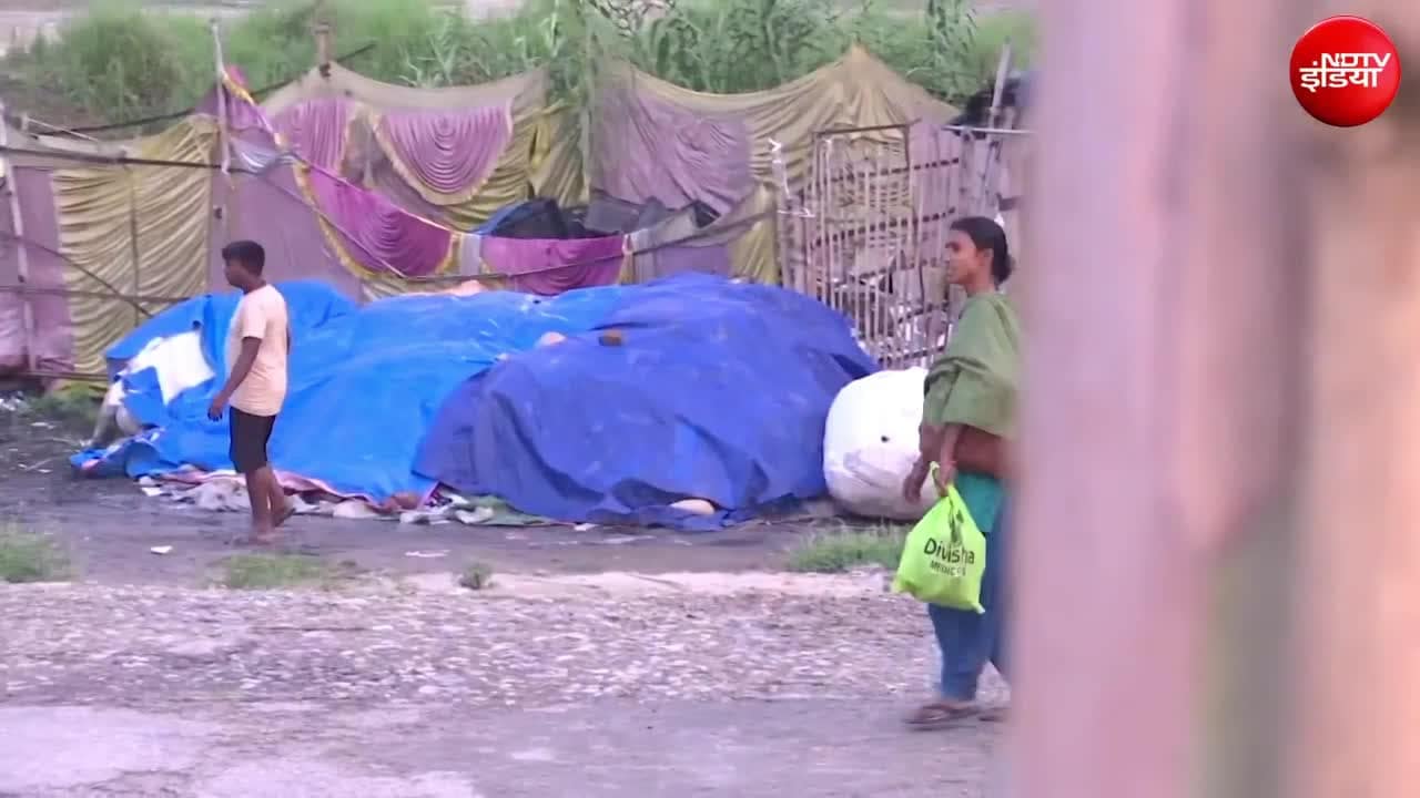 India-Nepal Border Smuggling: टैक्स से बचने का जुगाड़! भारत‑नेपाल बॉर्डर पर महिलाओं ने अपनाया छुपा रास्ता