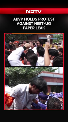 ABVP Holds Protest Against NEET-UG Paper Leak