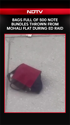 Punjab News | Bags Full Of 500 Note Bundles Thrown From Mohali Flat During ED Raid
