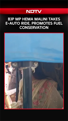 BJP MP Hema Malini Takes E-Auto Ride in Mathura, Promotes Green Mobility
