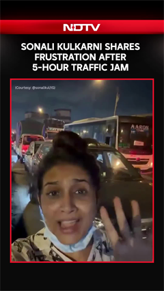 Video Of Sonali Kulkarni's 5-Hour Traffic Jam Horror On Mumbai-Pune Route Goes Viral