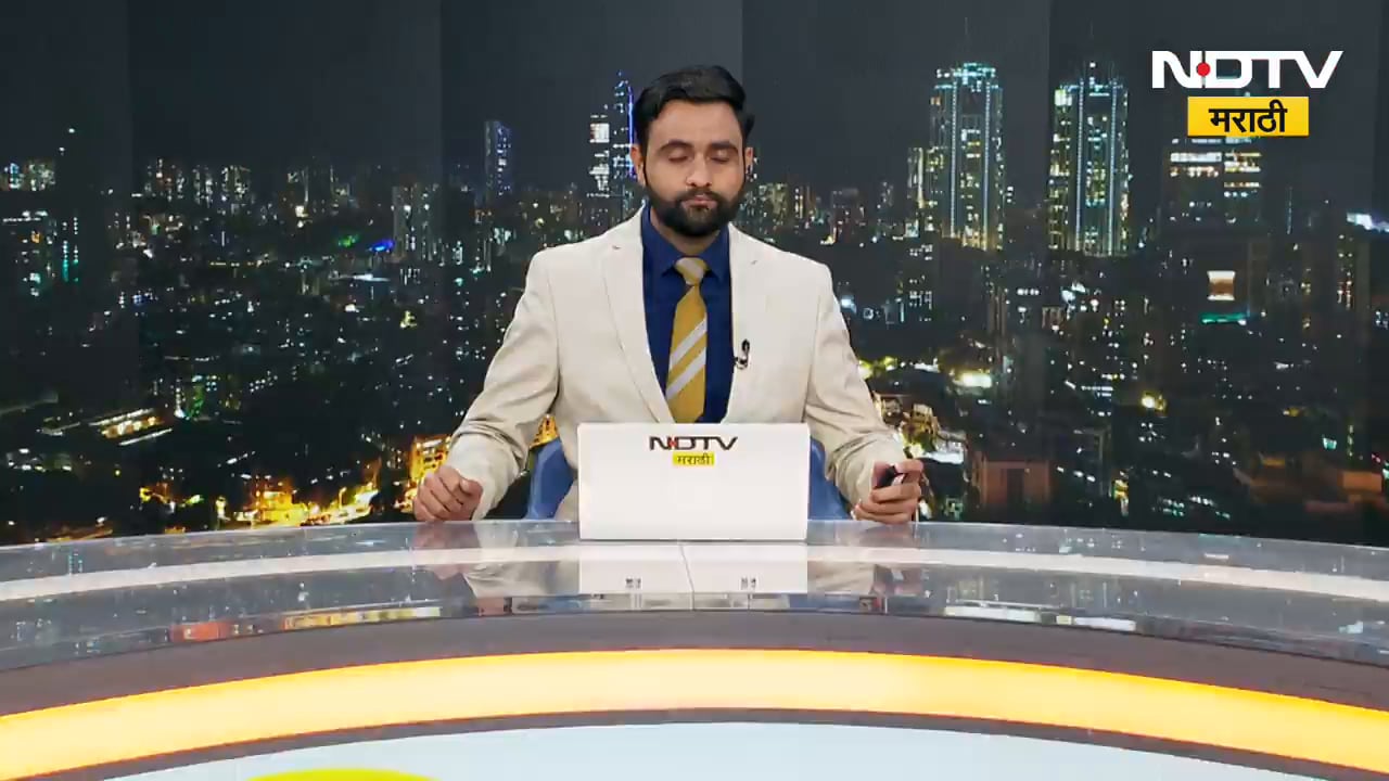 येवल्याच्या देवळाणेमध्ये घराचे छत कोसळून 3 जखमी, भुजबळांकडून Video Call करून जखमींची विचारपूस