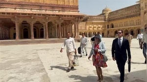 अमेरिकी विदेश मंत्री मार्को रुबियो घुमने पहुंचे अमेर फोर्ट