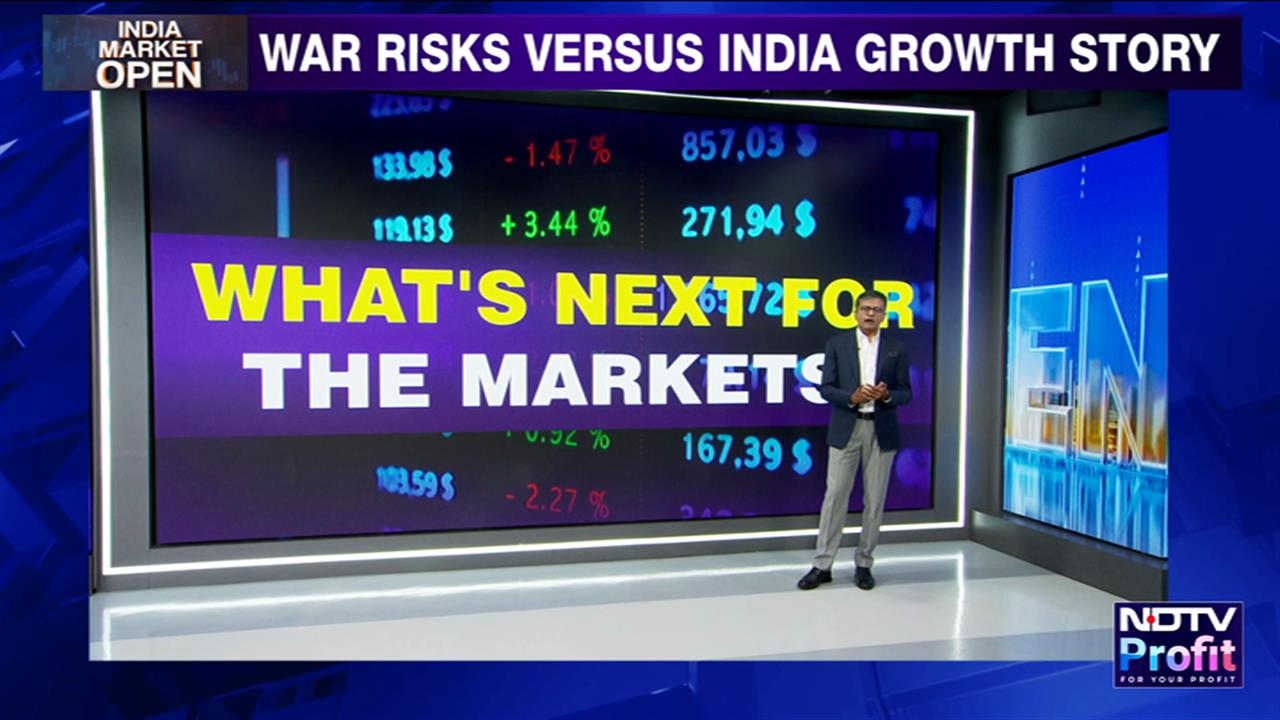 Beyond The Large-Cap Derating: The Themes Hiding 15% to 25% Earnings Growth, According To Axis MF
