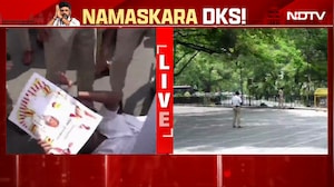Supporters Of Siddaramaiah Protest Outside His Residence Ahead Of Resignation As CM