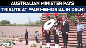 Delhi News | Australian Defence Minister Richard Marles Pays Tribute At National War Memorial