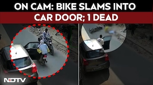 1 Dead, 1 Injured As Bike Crashes Into Car Door Suddenly Opened By Driver In UP's Firozabad