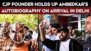 Cockroach Janta Party Protest: Abhijeet Dipke Arrives In Delhi Holding Ambedkar's Autobiography