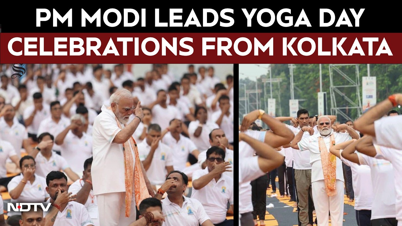 Yoga Day Celebrations | PM Modi Helps Yoga Participants Correct Their Postures In Kolkata