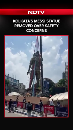Bengal News | Kolkata's Messi Statue Removed Over Safety Concerns, Months After Grand Unveiling