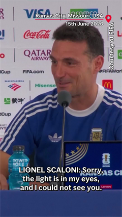 FIFA World Cup | Martin Palermo Surprises Lionel Scaloni At Pre-Match Press Conference