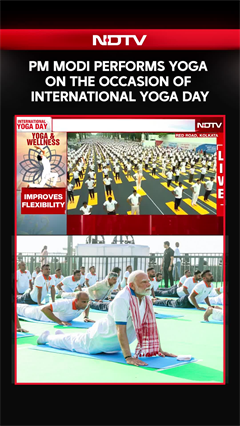 PM Modi News | PM Modi Performs Yoga On The Occasion Of International Yoga Day In Kolkata