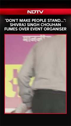 "Don't Make People Stand...": Shivraj Singh Chouhan Fumes Over Event Organiser