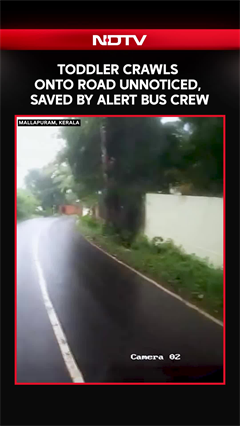Keralam: Toddler Crawls Onto Busy Road Unnoticed, Saved By Alert Bus Crew In Mallapuram
