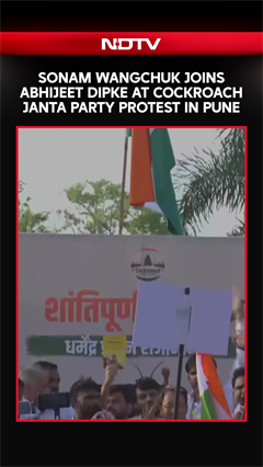 Sonam Wangchuk Joins Abhijeet Dipke at Cockroach Janta Party Protest in Pune