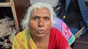 'लोग मुझे भूत बुलाने लगे हैं'...75 साल की बुजुर्ग महिला खुद को जिंदा बताने को हुई मजबूर
