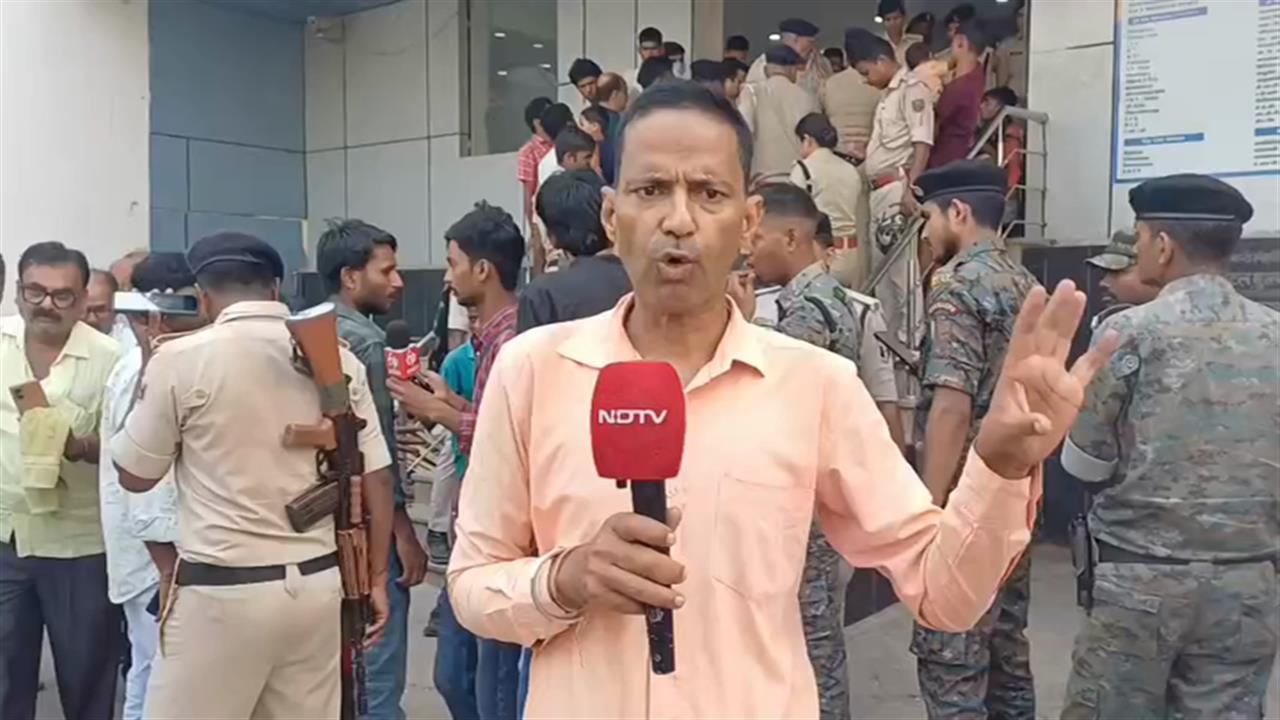 'जमीन बेच दिए 3 लाख, अब मरीज लापता', मुजफ्फरपुर हॉस्पिटल अग्निकांड के पीड़ित का दर्द