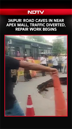 Jaipur: Road Caves In Near Apex Mall, Traffic Diverted As Repair Work Begins
