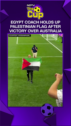 Egypt Coach Holds Up Palestinian Flag After Victory Over Australia