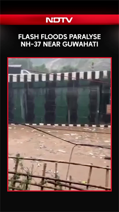 Guwahati Flash Floods Strand Vehicles On NH-37