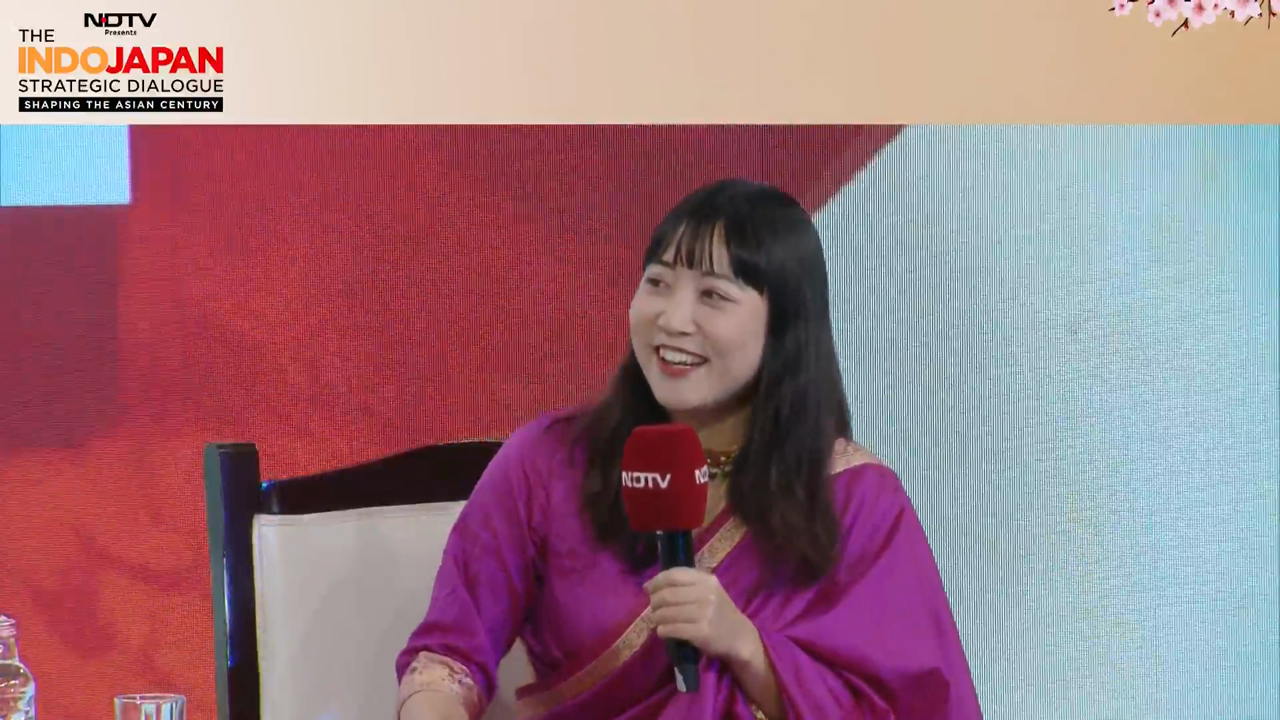 MayoJapan Talks About Her Favourite Indian Food: Aloo Paratha