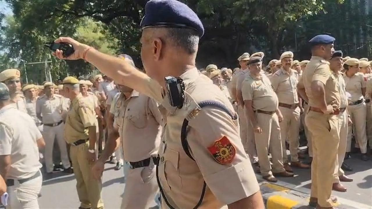 After Allegations At Protests, Delhi Cops Wear Bodycams As Failsafe Sidearm