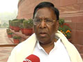 Video : Lokpal Bill: Govt says it may include junior babus, PM