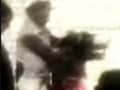 Video : थाने में दो लड़कियों की जमकर पिटाई