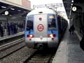 Videos : दिल्ली मेट्रो में हुआ एक बच्ची का जन्म