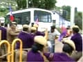 Video : Sri Lankan pilgrims' buses targeted en route to airport for evacuation