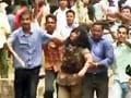 Video : Clashes outside Odisha assembly: Protestors thrash woman cop