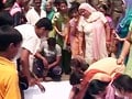 Video : Mumbai acid attack: After protests, Maharashtra govt agrees to CBI probe
