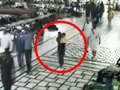 Video : स्वर्ण मंदिर परिसर से बच्चा चुराती महिला कैमरे में कैद