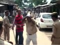 Video : यूपी में पुलिस ने दिखाई दबंगई