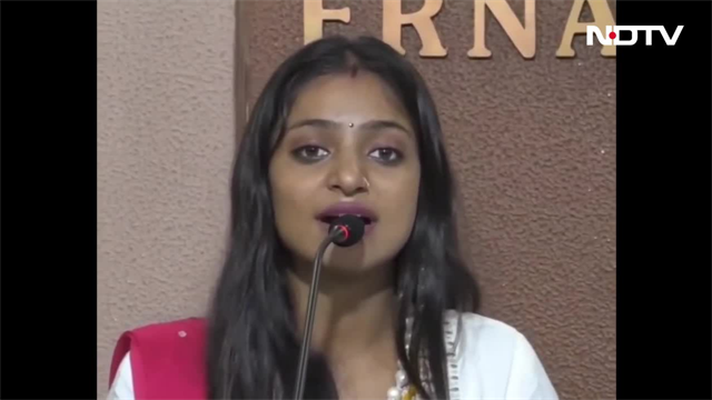 मोनालिसा का शॉकिंग बयान, कहा- पहली मूवी के लिए मुझसे रेप करवाओगे?